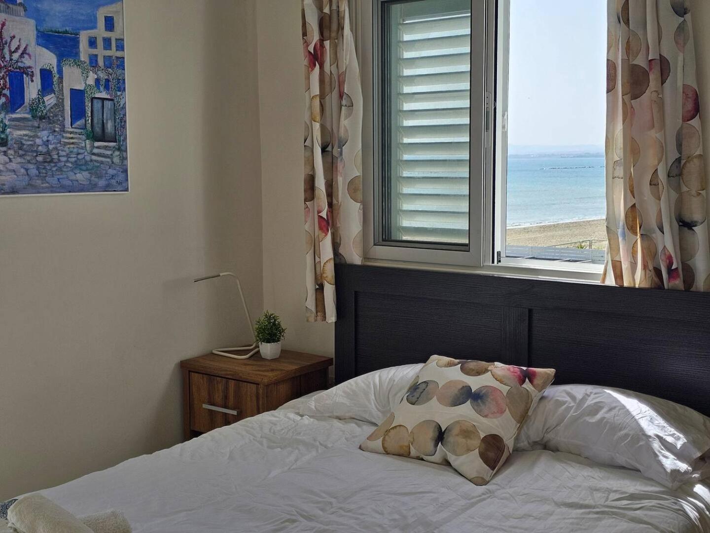 Ammos Beachfront Villa Paradise Lárnaka Kültér fotó